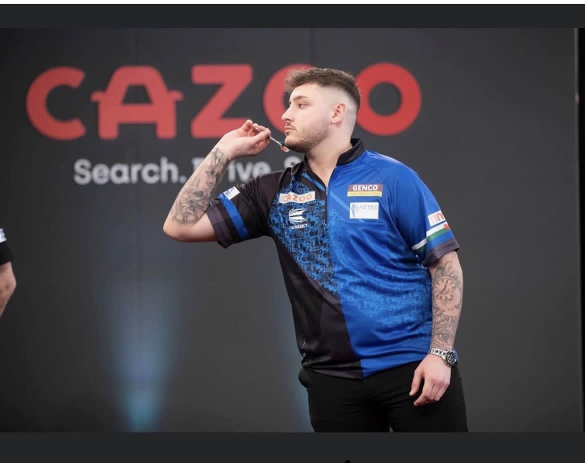 En route to Barnsley for 4 players championship events over the next 4 days, practice going well and going in with full confidence💪🏻🎯 <a href="/Zxfsports/">ZXF Sports Management</a> <a href="/TargetDarts/">Target Darts</a> <a href="/GencoCS/">Genco Construction Services</a> “Timco” “Aztec Window Cleaning <a href="/LeeKand/">Lee Bennett</a>