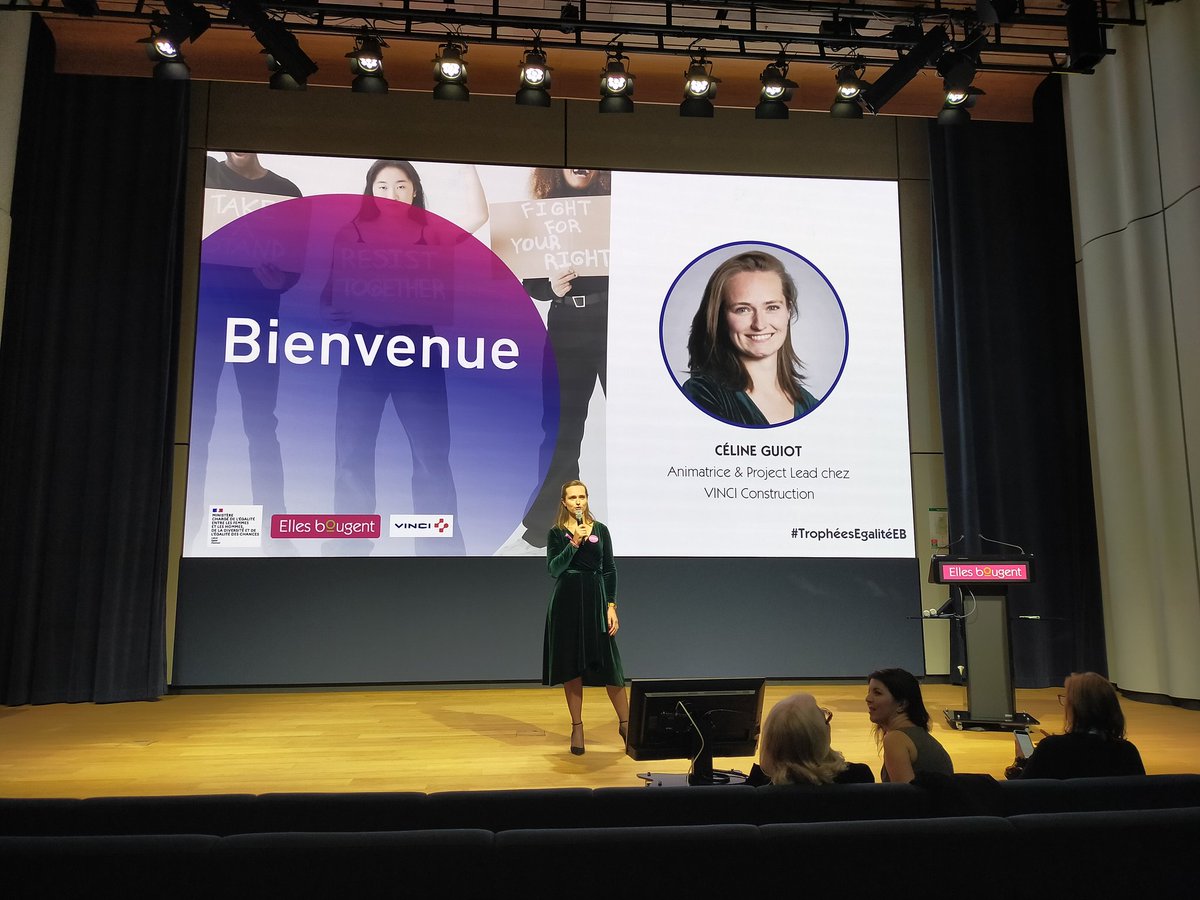 BarruetC's tweet photo. Trophées de l'égalité @Ellesbougent chez @VINCI animé par Céline Guiot
Discours de la présidente @Slunelsuzanne et de la présidente fondatrice @mspawlak https://t.co/yZ3e2g1Ita