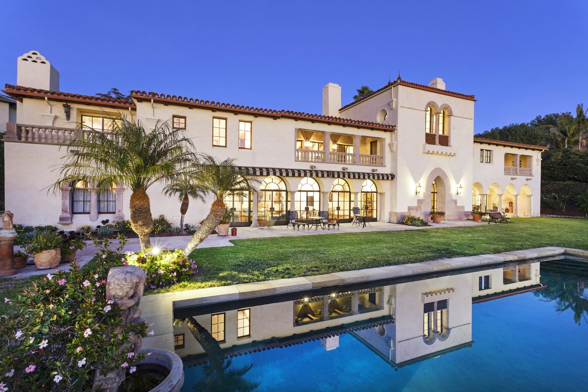 TerryRyken's tweet photo. BROKER #OPENHOUSE #TODAY
Wednesday, Oct. 19th 11am-1pm
1027 Cima Linda Lane #Montecito
Elegant Mediterranean villa with panoramic Pacific Ocean, city, mountain &amp; harbor views on almost 2 acres.
Listed by Terry Ryken Broker Associate #Compass DRE 01107300 #santabarbara https://t.co/nR3a4WcfIu