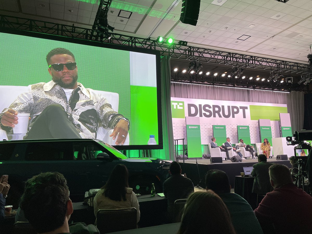 What an opportunity to be here <a href="/TechCrunch/">TechCrunch</a> #Disrupt2022 listening to the humble and authentic <a href="/KevinHart4real/">Kevin Hart</a> talking with his partners #HartBeatVentures and <a href="/jpmorgan/">J.P. Morgan</a> with such balance about #VC and #startup #founders!