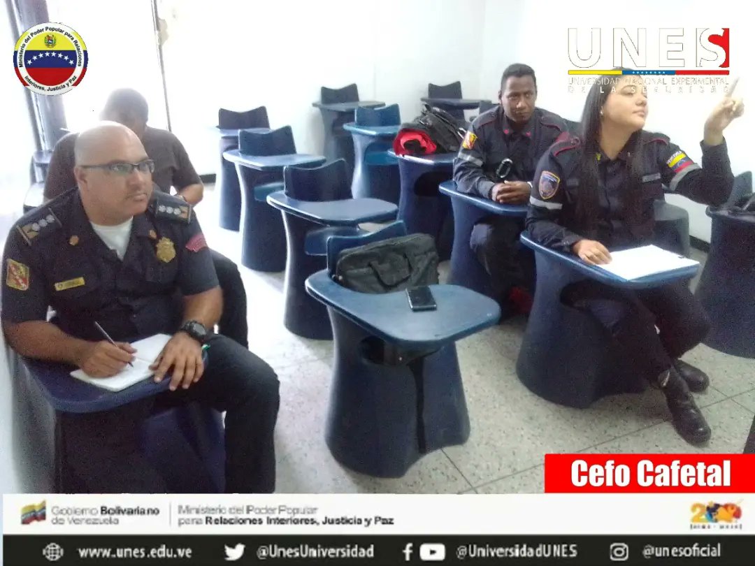 #PuebloUnidoYActivo 🇻🇪 Se impartió la Unidad Acreditable, Licenciatura Trayecto II Proceso II-2022 Bomberil. Docente: Lic. Menuel Sánchez. Tema "Lo básico en fotografía basado en la técnica". Como parte del contenido curricular y de evaluación. 
<a href="/dr/">Dan Rowden</a>.lacamer 
@_dttocapitalunes_