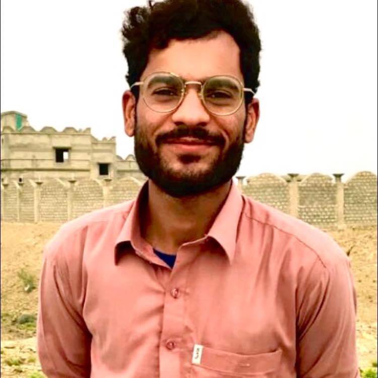 ahamoodbaluch's tweet photo. Rather Concentrating on the safety of the citizens,which is their utmost important duty,They r engaged targeting the specific Ethnicity Baloch,to be specific i.e students.Paki forces hv abducted 3 more Baloch Students frm Karachi.Named as Zuhair,Siraj &amp; Qayum.#StopBalochGenocide https://t.co/YVzh12kMQd