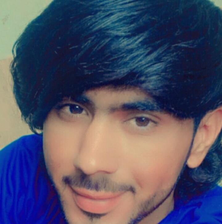 ahamoodbaluch's tweet photo. Rather Concentrating on the safety of the citizens,which is their utmost important duty,They r engaged targeting the specific Ethnicity Baloch,to be specific i.e students.Paki forces hv abducted 3 more Baloch Students frm Karachi.Named as Zuhair,Siraj &amp; Qayum.#StopBalochGenocide https://t.co/YVzh12kMQd