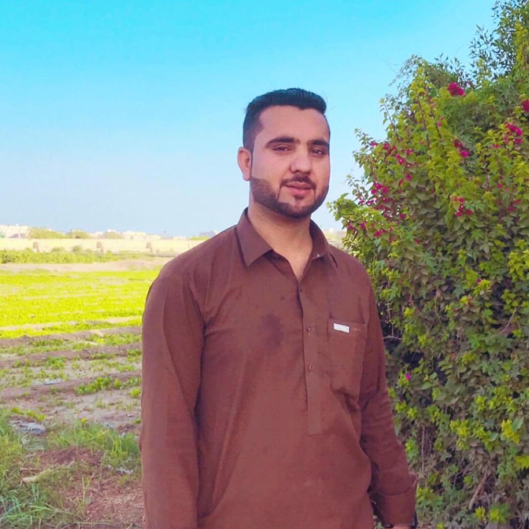 ahamoodbaluch's tweet photo. Rather Concentrating on the safety of the citizens,which is their utmost important duty,They r engaged targeting the specific Ethnicity Baloch,to be specific i.e students.Paki forces hv abducted 3 more Baloch Students frm Karachi.Named as Zuhair,Siraj &amp; Qayum.#StopBalochGenocide https://t.co/YVzh12kMQd