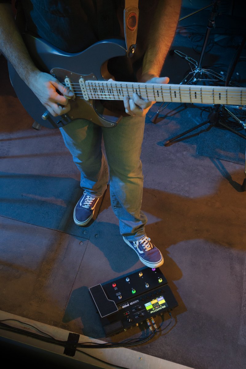 Line6's tweet photo. The #Line6 #PODGoWireless gets you on the road to ultimate tone via its simple plug-and-play interface, ultra-portable lightweight design, best-in-class tones, onboard Relay® wireless receiver and included Relay G10TII transmitter. Learn more: https://t.co/iCByupPwHl https://t.co/hCIcq6cJPp