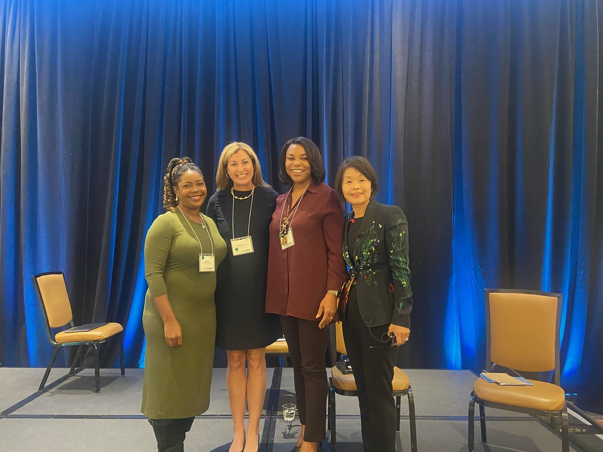ZiaBest1's tweet photo. When female coaches get together, magic happens. Thanks @CoachSourceLLC for allowing us the opportunity to explore using a DEI mindset in all we do, #CoachSourceForum https://t.co/Xiv9oiuDOV