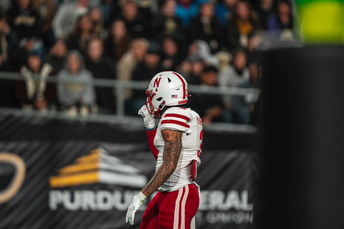 treythekiid3's tweet image. Happy Wednesday HUSKERNATION❤️