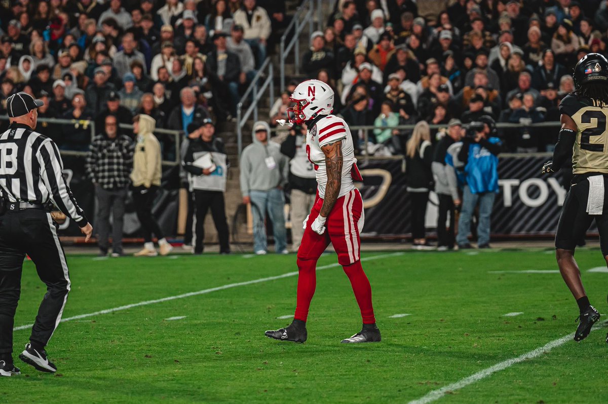 treythekiid3's tweet image. Happy Wednesday HUSKERNATION❤️