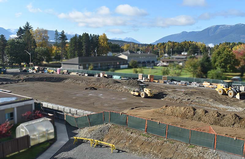 Northern_Health's tweet photo. 1/3 In the last few weeks, workers broke &amp; removed the asphalt from the parking lot outside of the current Mills Memorial Hospital's psychiatric department. This is all so that work on the new Seven Sisters' foundation can begin. https://t.co/FsRZaqDQHE