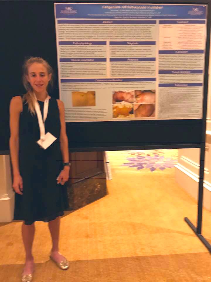 UTMB_Pathology's tweet photo. #ResidentSpotlight on Jolie! @JolieKrooks moved from one beach to another for residency. She loves the view of the water while running along Seawall. Her interests seem to depend on what service she’s on. ☺️ Outside of residency, she loves sports.#PathMatch2023 #PathTwitter https://t.co/8HJUFpeJ4q