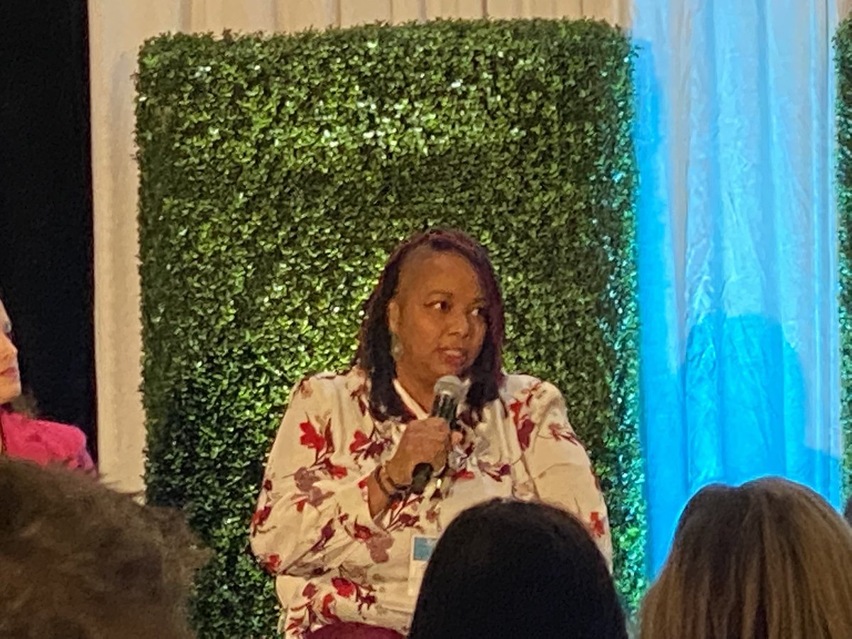 NationalParents's tweet photo. NPU’s Senior Director of the Center for Organizing and Partnerships @TafshierCosby is presenting at the @PIEnetwork Summit on our groundbreaking EPIC (Everyday Parents Impacting Change) Campaign School Board Edition which is nominated as Game Changer Campaign of the Year. https://t.co/Hz8fhIStKt