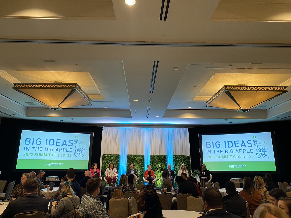 NationalParents's tweet photo. NPU’s Senior Director of the Center for Organizing and Partnerships @TafshierCosby is presenting at the @PIEnetwork Summit on our groundbreaking EPIC (Everyday Parents Impacting Change) Campaign School Board Edition which is nominated as Game Changer Campaign of the Year. https://t.co/Hz8fhIStKt