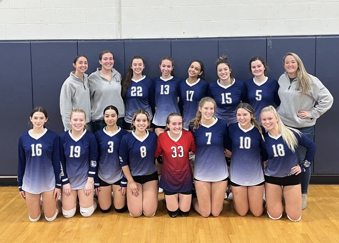 Lady dogs are UNDEFEATED LEAGUE CHAMPS for the 6th year in a row! 
🏐🏐🏐🏐🏐🏐