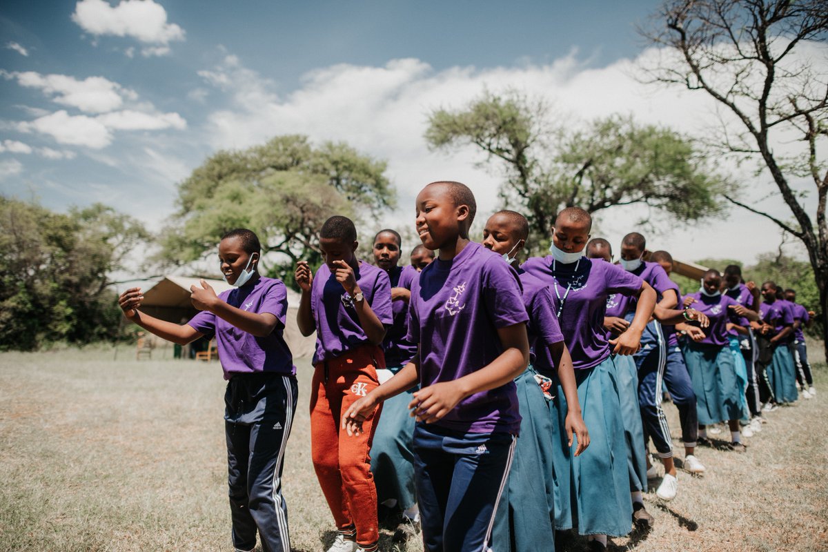 Singita_'s tweet photo. The Serengeti Girls Run is unlike any other running event in the world. We are so looking forward to welcoming our 2022 runners to Singita Grumeti at the end of the month. Photos by Tara Shupe 📷 https://t.co/waWwjU5Ai5 https://t.co/rLFuNVqYNK