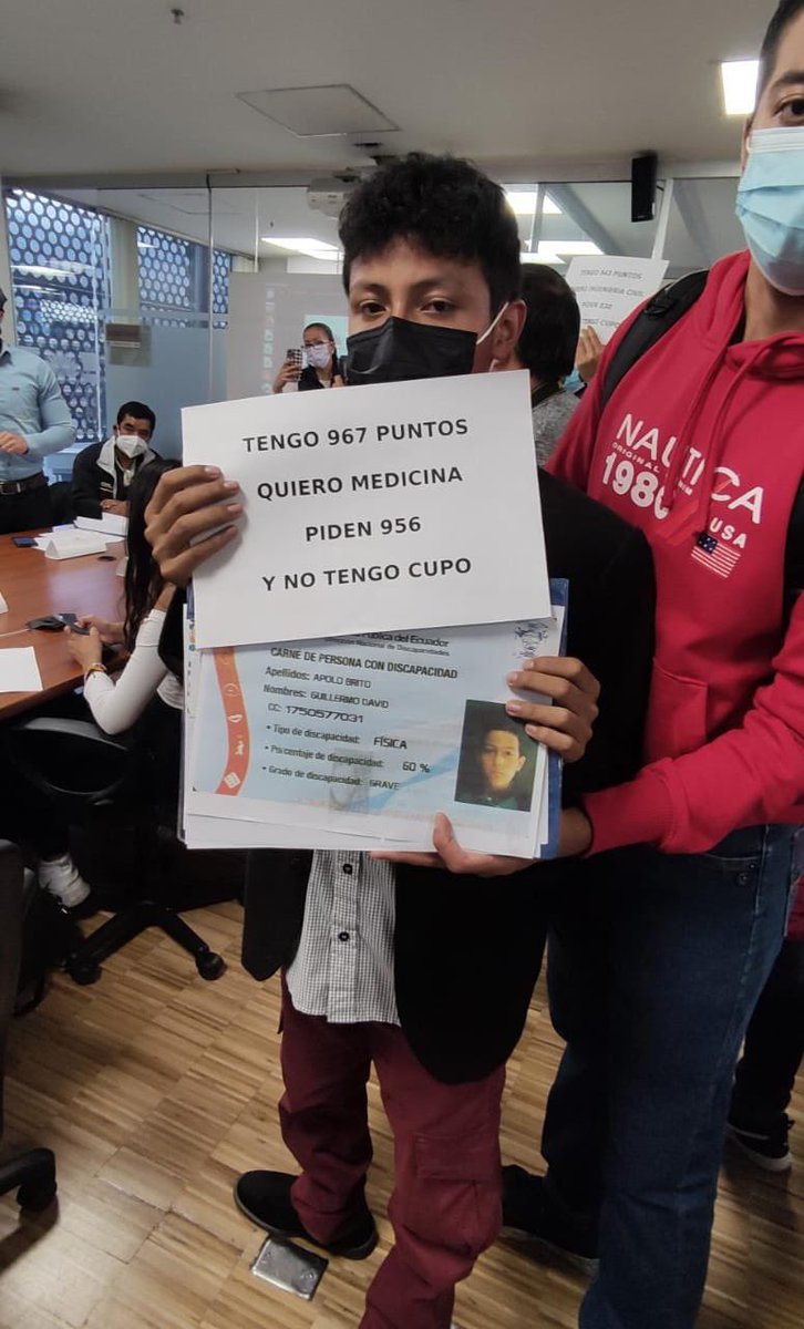 ManuelMedinaQ's tweet photo. Jóvenes postulantes a la #universidad que superan los 950 puntos en el #ExamenTransformar no tiene acceso libre a la #EducaciónSuperior #ManuelMedinaAsambleísta https://t.co/MubuG2CLVY