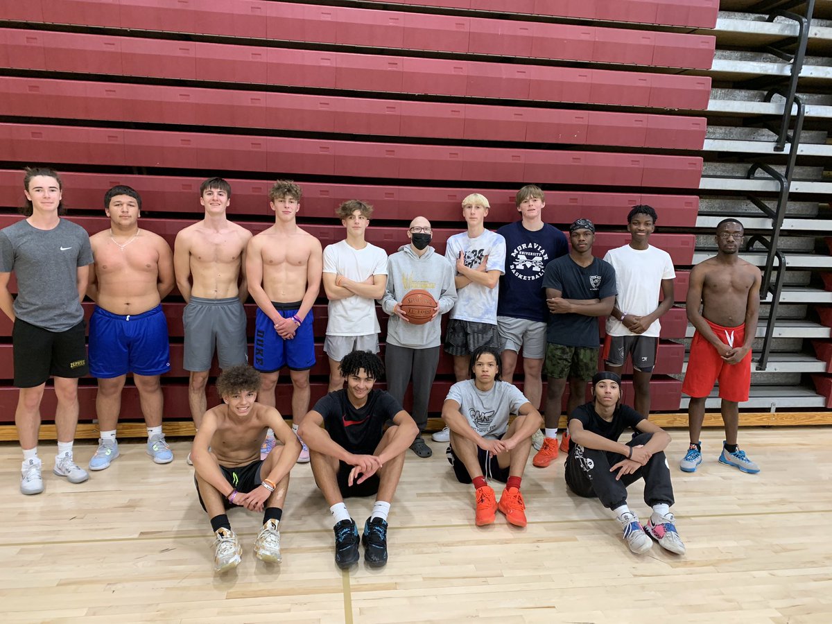 zephyrhoops1's tweet photo. Great seeing @zephyrhoops1 warrior Joey Groller at today’s workout! Joey’s the toughest of the group!! #zephyrtough #onehandedshooting https://t.co/BT5tvzZALK