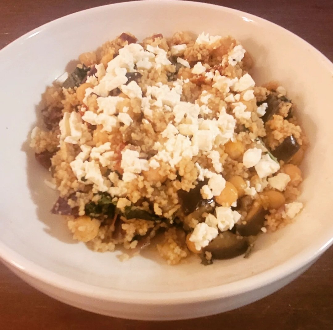 Eggplant, Sundried Tomatoes & Chickpea Stew with Couscous and Feta
#eggplant #couscous #chickpeas #Basil #sundriedtomatoes #miso #Feta #redonion #garlic #healthyfood #vegitarianfood #vegetarianmeals #goodeats #chefathome #homechef #cookingathome #fromscratch #mykitchen