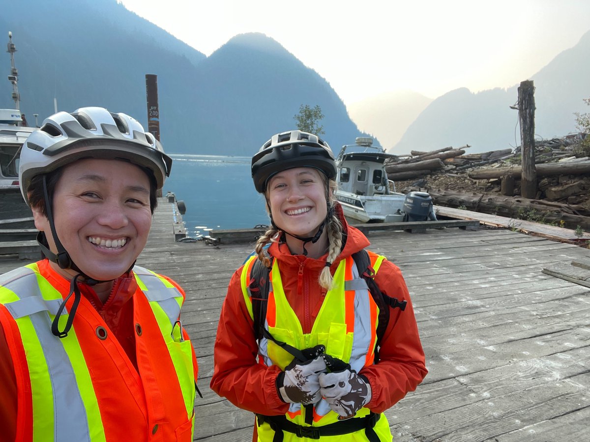 bcparksfdn's tweet photo. All in the name of science!

Check out these images of a few of our team members setting up camera traps at Upper Pitt River. The cameras will help collect important data on wildlife in the ecologically significant area.

#wildlifewednesday https://t.co/W4jIOmOIeV