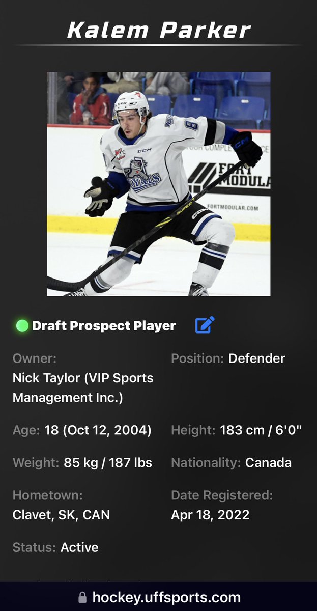 VIPsmInc's tweet photo. 🏒 👀 Was keeping an eye on one of my prospects last night. @WHLWpgICE vs @victoriaroyals @TheWHL  @KalemParker @UFHL_Scouting @UFFSports #FantasyHockey #FantasySports #NFT #NFTs #YouOwnTheGame $SCO #SCO $CUDOS #CUDOS #VictoriaBC #YYJ https://t.co/kOxRyC5Nn9