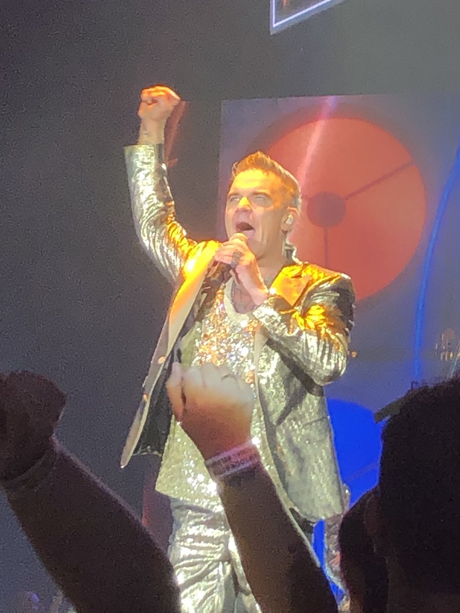 What an amazing night thank you Robbie!!