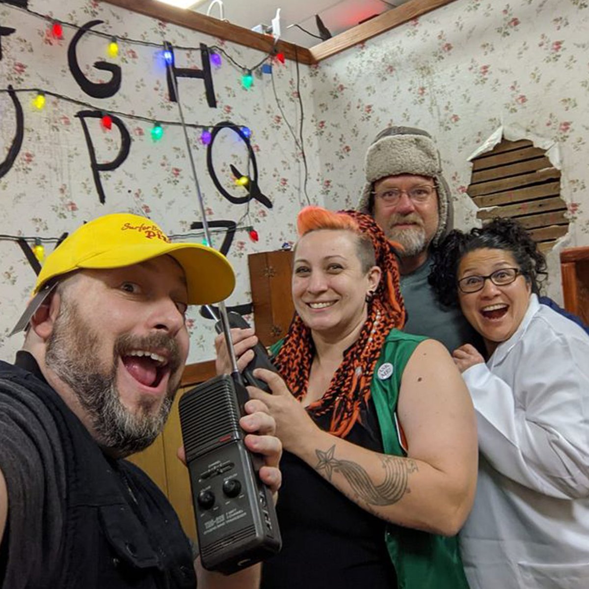 emersivemachine's tweet photo. Fun times meeting the lovely owners of Axescape Room and playing their games. If you like Stranger Things, we recommend checking out their "Things are Strange" room, especially if you're in the NW valley near Surprise. https://t.co/x5IYKFQ9wN https://t.co/w5SMBtjoDo