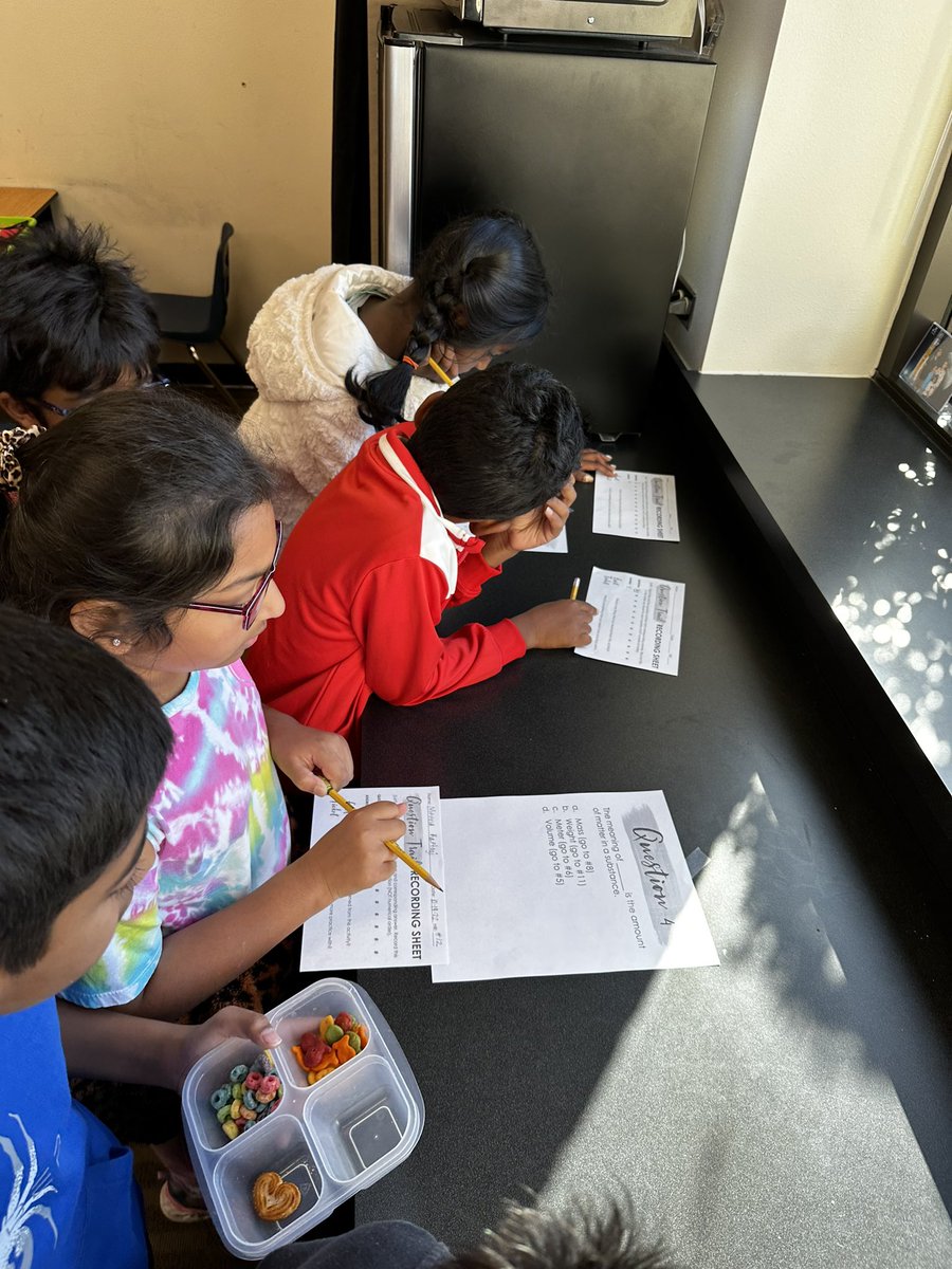 Laura Newell tweet media