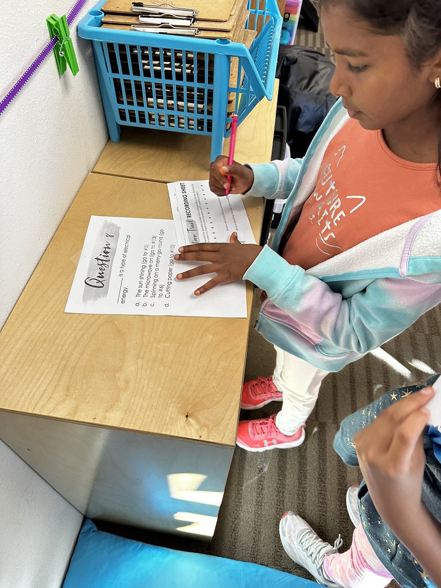 Laura Newell tweet media