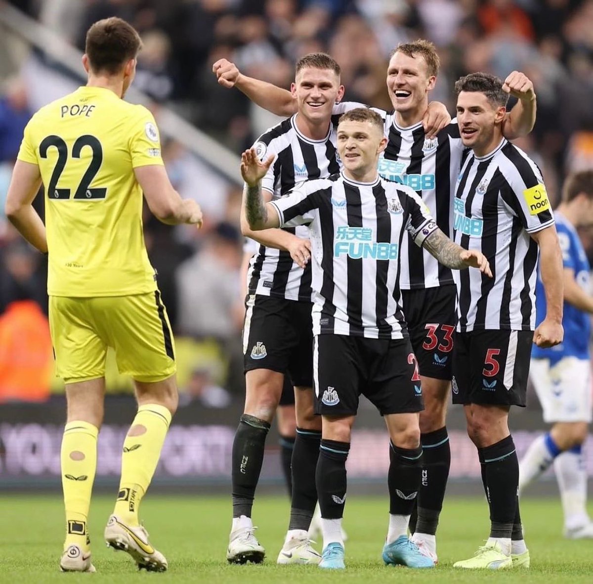 fabianschaer's tweet photo. Nothing to say❤️❤️!!! #nufc https://t.co/sFFCRDcv0p