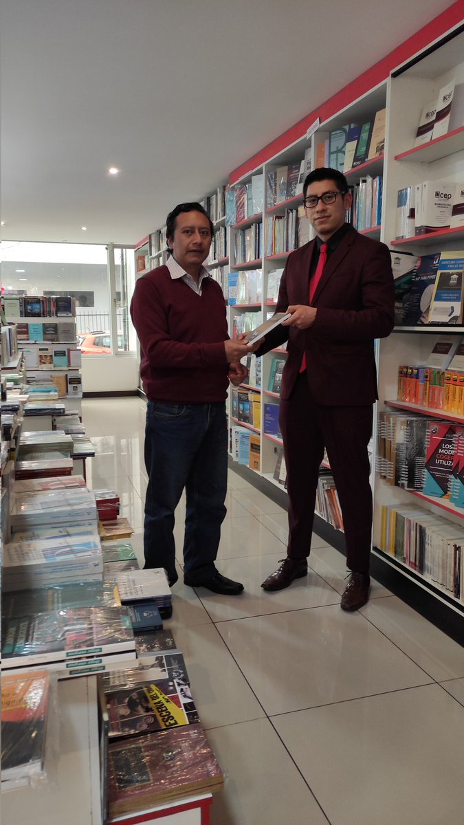 expertomineroec's tweet photo. Desde el día de mañana se encuentra disponible la obra: “Visión legal de la actividad minera en la República del Ecuador”, en una importante librería especializada en materia legal de la ciudad de Quito: “El Gran Libro Jurídico”. #expertomineroec https://t.co/oY3VQ07eIj