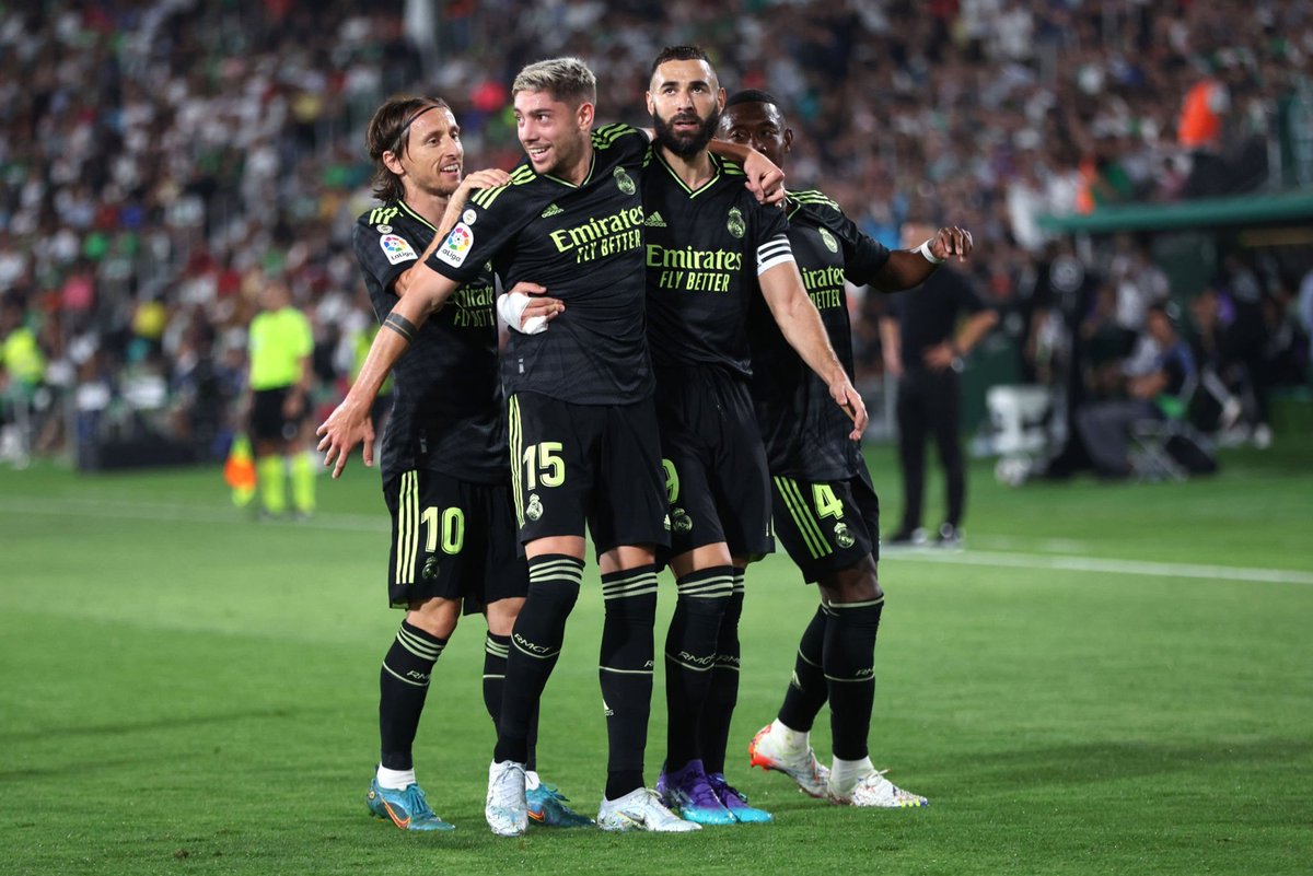 FULLTIME: Elche 0-3 Real Madrid

⚽️ Valverde 12'
⚽️ Benzema 75'
⚽️ Asensio 89'

+ 3 puntos 🔥