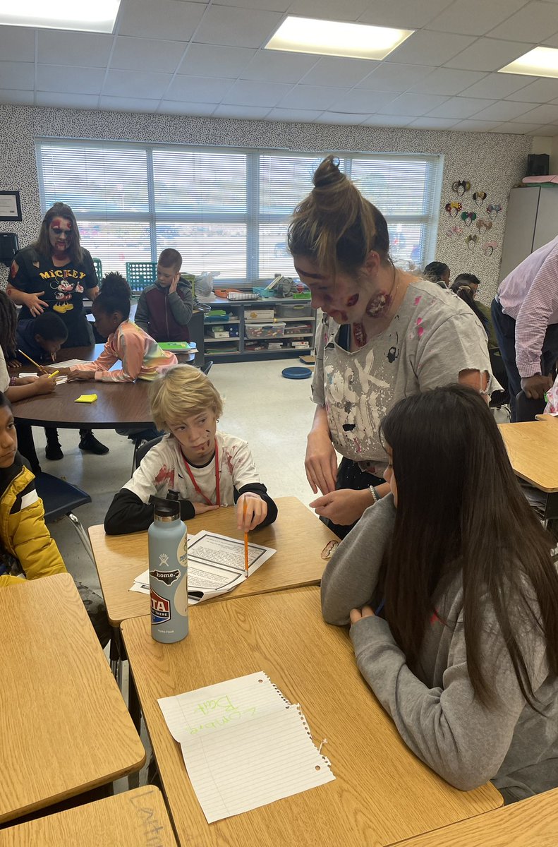 ectyson22's tweet image. Zombie Day for the WIN in @peppyhollyp and @swarren031205 fourth grade classroom. Enjoyed seeing the mixture of ELA and Math and students eager and engaged to answer their questions! These students will remember this day for sure! @jss_small