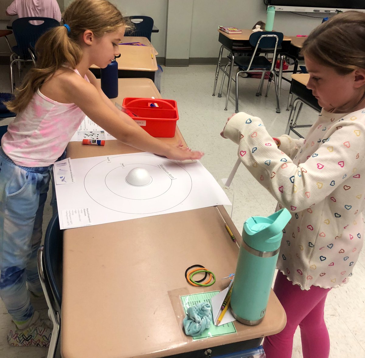 Ms. Gavin tweet media