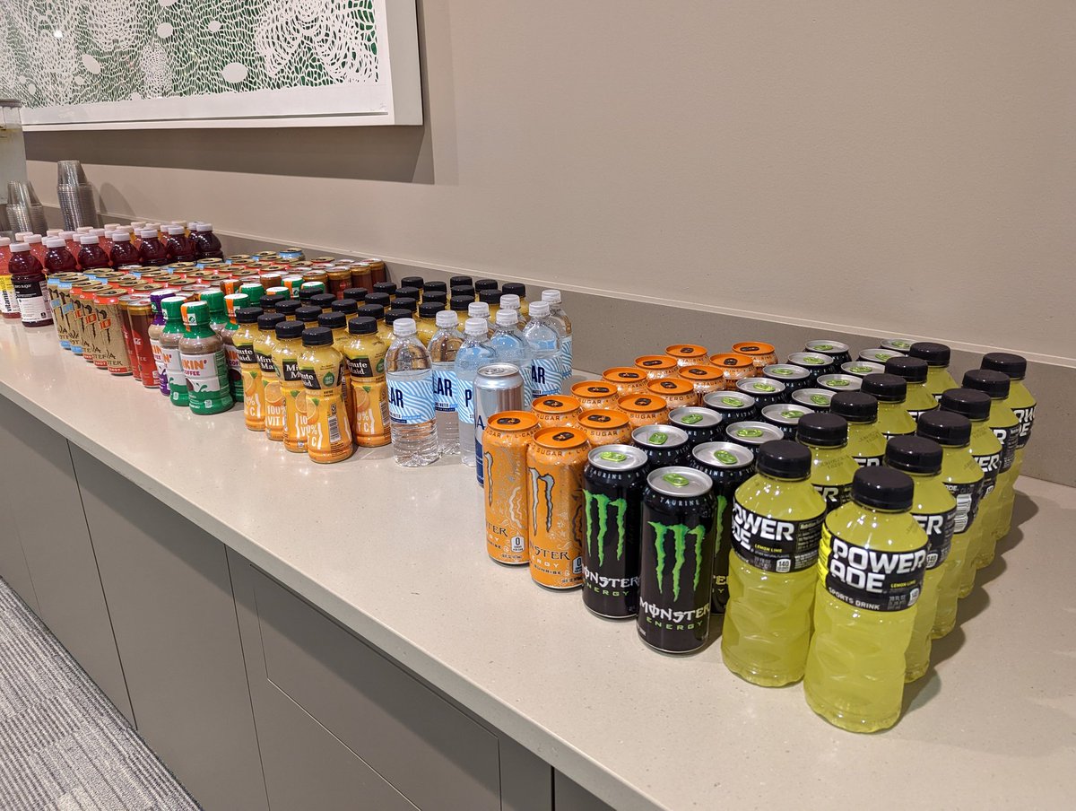 BatGlenn13's tweet photo. Two days of coding, countless coffees, a couple of energy drinks and many calories worth of tasty snacks got us over the line with our project for the #ignitehackathon in Boston. Up early tomorrow to pitch our idea π€ @Liberty_IT https://t.co/of160jWtFP