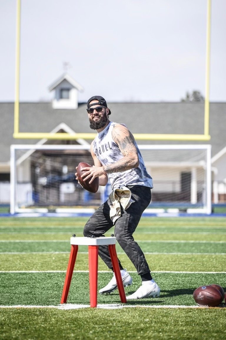 gamebreakerhg's tweet photo. ⏰TIMING IS EVERYTHING!
Don't wait until it's too late.
The QB TEE is in stock and ready to ship!
https://t.co/Ac5gM1Cjq4 #qbtee https://t.co/pImNE0CpgE