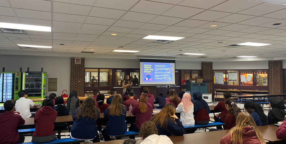 constableswiss's tweet photo. Starting a series of presentations at CCH with Youth Diversion Essex County. Students are learning about online safety, relationships, sexting and human trafficking. @WECDSB @WindsorPolice @YouthDiversion_ @CCHcomets https://t.co/0T32ujMQNx