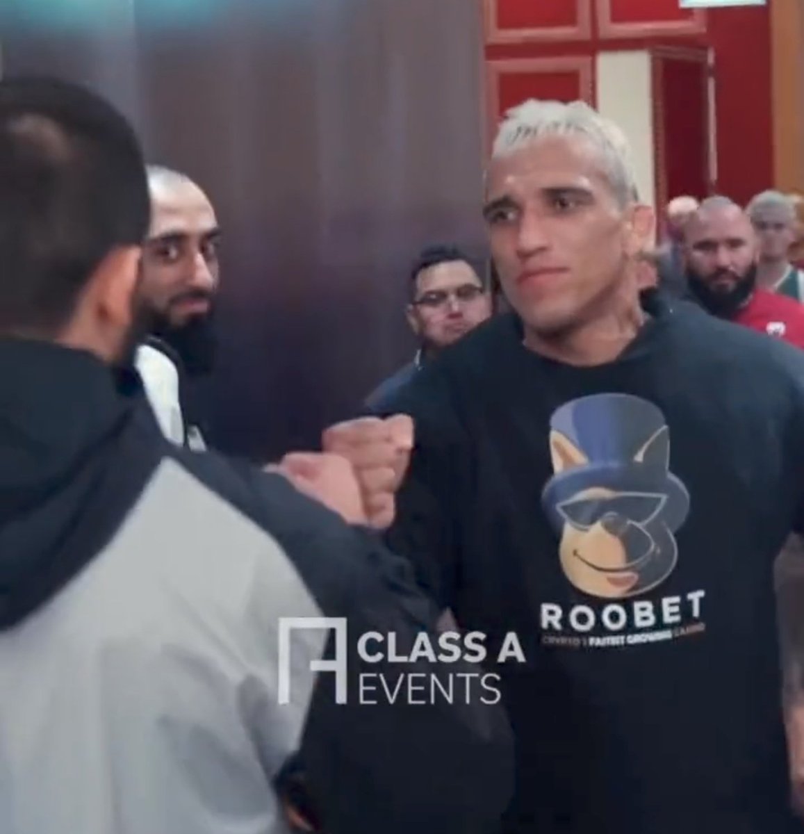 MacMallyMMA's tweet photo. It's like he knows something we dont. #UFC280 https://t.co/esrvzzppTZ