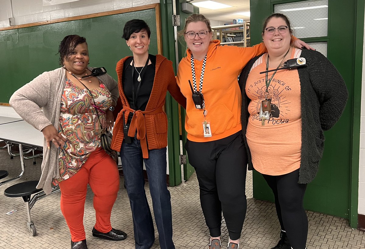 WesternTheSTEM's tweet photo. @BullyingJCPS Western Staff Stand Up to Bullying #UnityDay2022 #JCPSBullyingPrevention #JCPSBullyBlockers https://t.co/wpVQFNBBpo