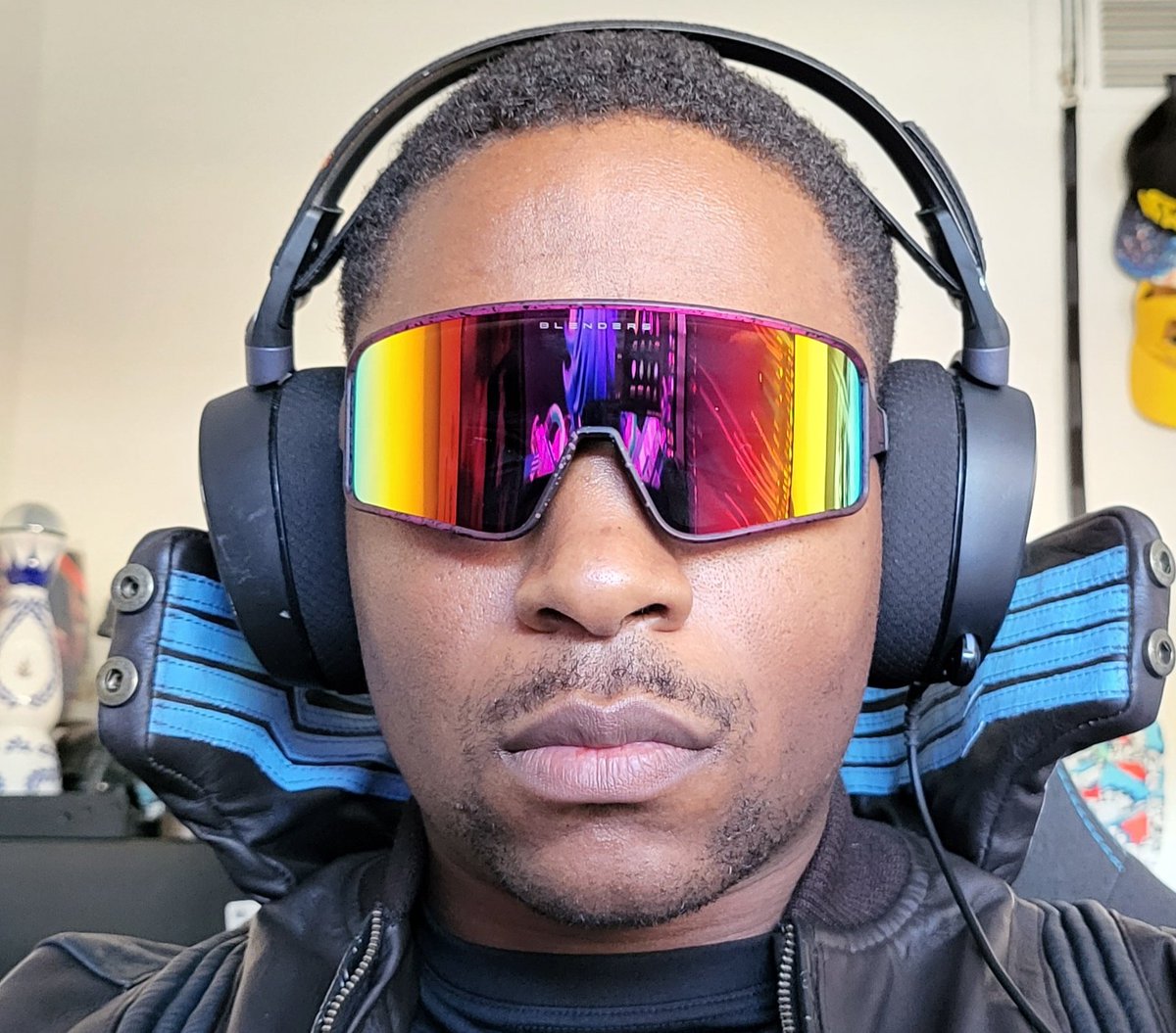 ProfPressure's tweet photo. Live on #twitch n #youtube going to focus support on #Overwatch2 Competitive till I get annoyed and go damage role 🤣 #AppliedPressure #Twitter #games https://t.co/5UVf7qqxPH
