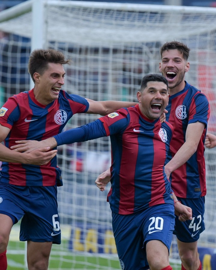 Gattonista tweet media