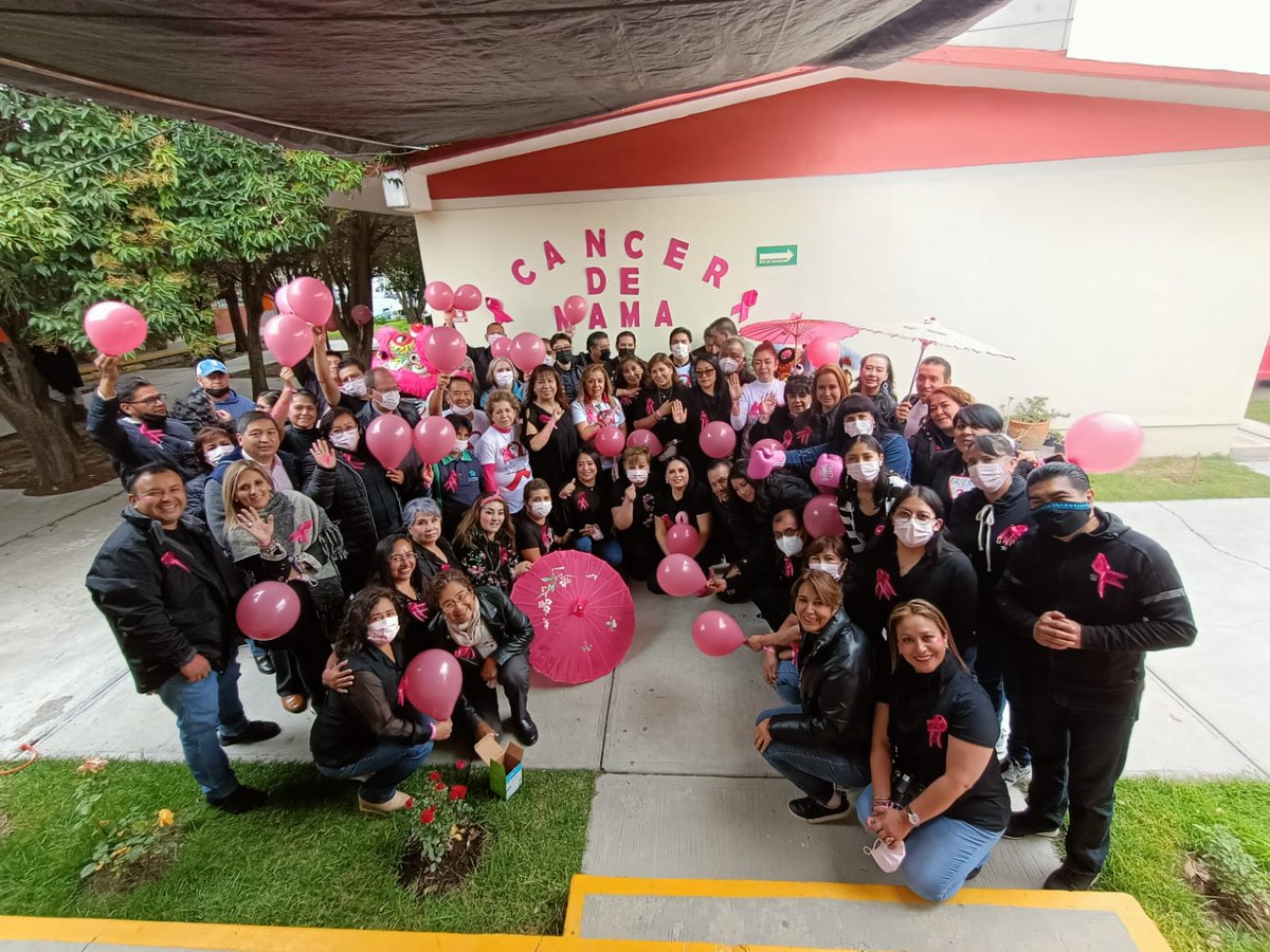 BasicaSEPH's tweet photo. La @dgdchgo, se une a la conmemoración del Día Internacional de Lucha Contra el #CáncerDeMama, la cual pretende resaltar la importancia de la detección oportuna para la reducción de mortalidad por esta causa. 
@natycastrejonv 
#EnlazadasaLaVida #PrimeroLaSalud https://t.co/Kk5RkAxugH