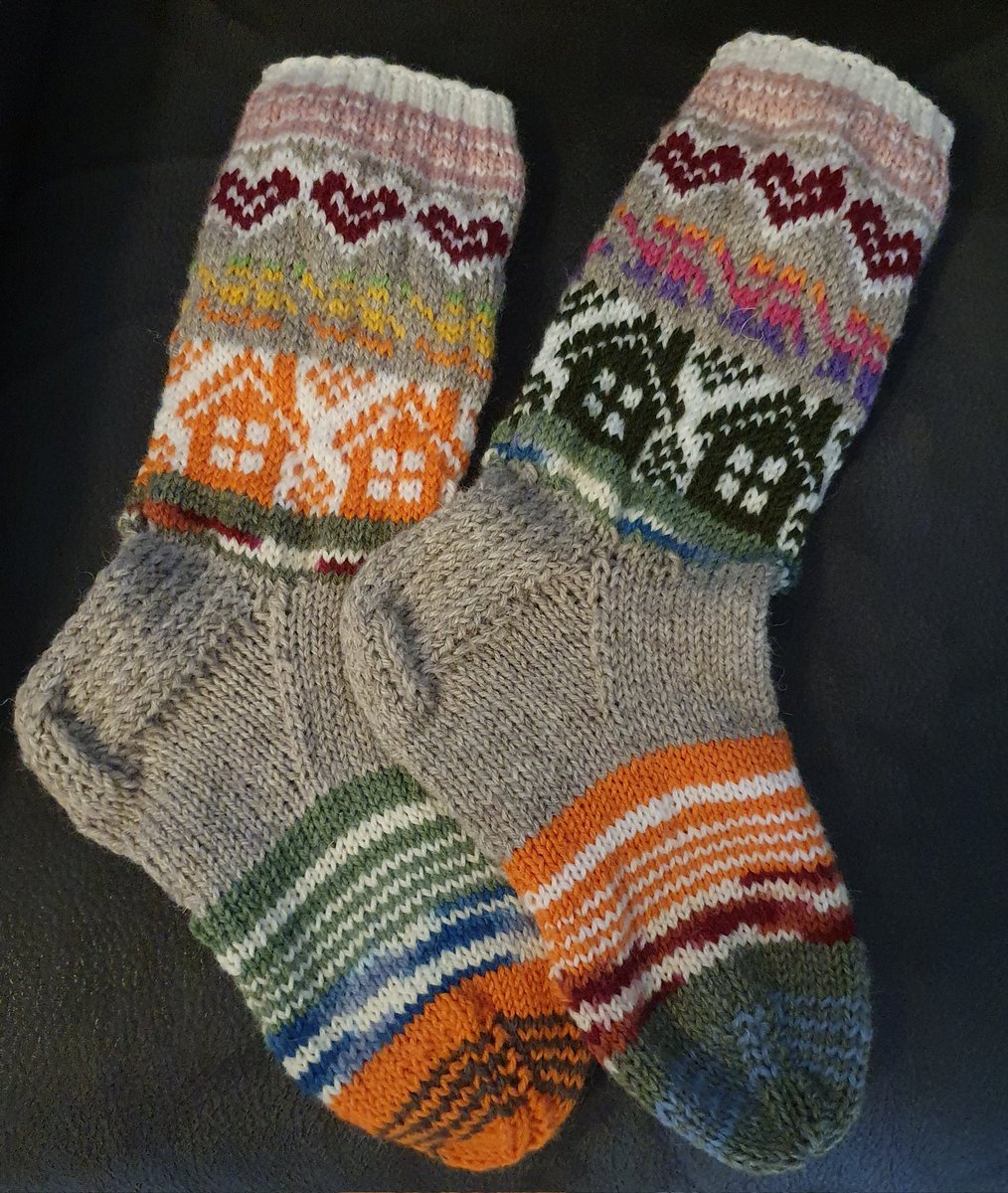 Nuorempi poju toivoi heikunkeikunsukkia ja sellaiset tehtiin. #neuloosi