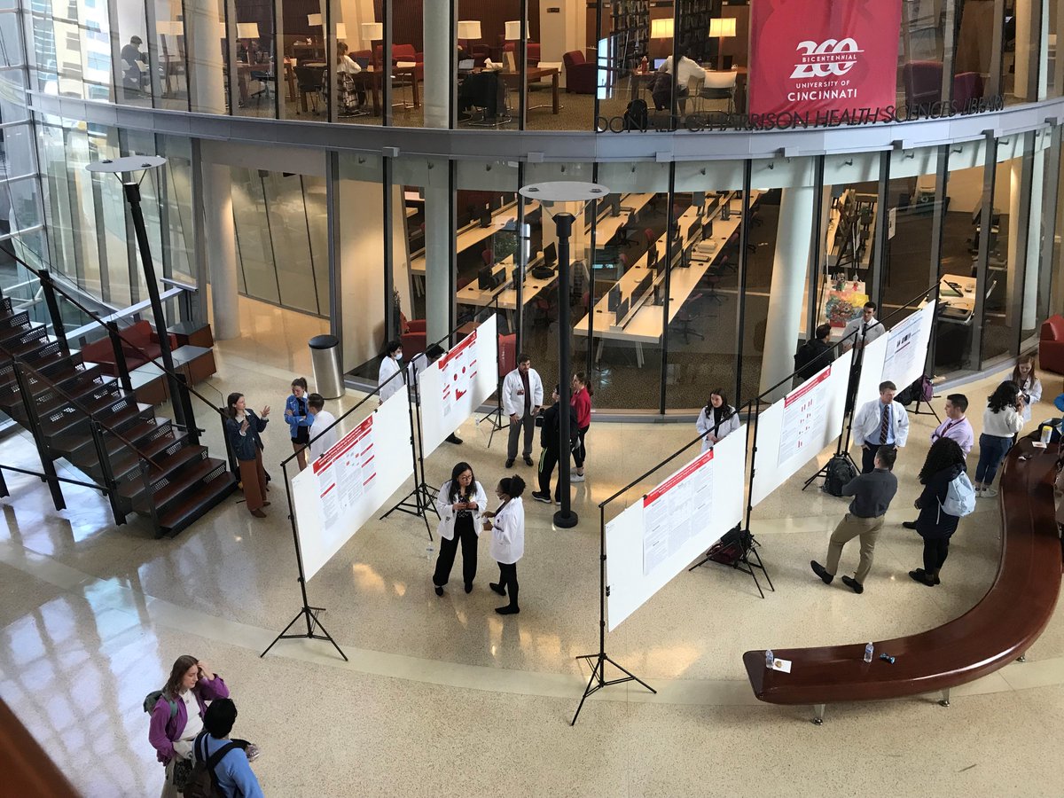 UCincyMedicine's tweet photo. Almost 100 @UCincyMedicine med students presented their findings today from their summer research experiences &amp; community service during the 12th Annual Research &amp; Service Symposium. Very proud of the great work of our med students! @AmyThompsonMD @UC_CoMResearch https://t.co/2YzNcV7z5x