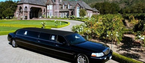 LimoSterling's tweet photo. Insider Tip > November is the best time of year for winery visits and wine tastings! Visit our website for details.

https://t.co/OcO4xrBTAD https://t.co/IjrD3euxjf