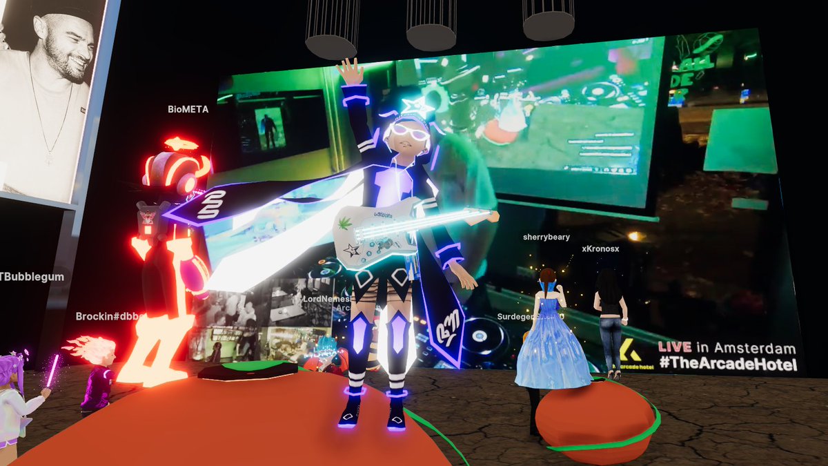 jandoria's tweet photo. Join, join the partyyyy! (137,-2)
#STYNGR #MaladroidsHouseParty @innkeeperdoteth
0x4CED430894532e670E016f8dBbB7d08F7965a46c https://t.co/XPArucYftH