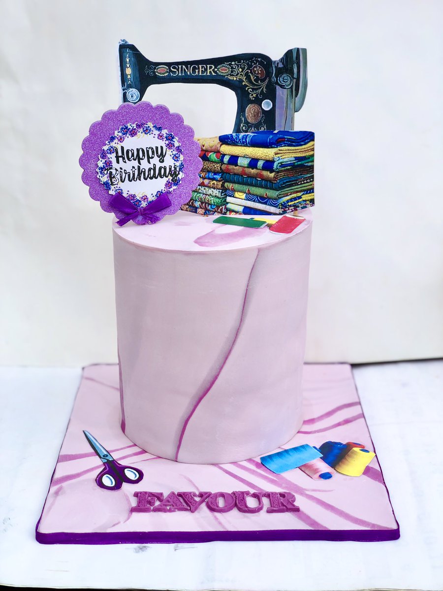 iamvicaj's tweet photo. Life is an art, live yours in color 💜

A beautiful cake for a seamstress.
Let’s create beautiful and mouthwatering masterpieces for you and your guests. 

#vickystreat
07065596961

#AkwaIbomTwitter #bakersinuyo #cakesinuyo https://t.co/KeeGwvhZY1