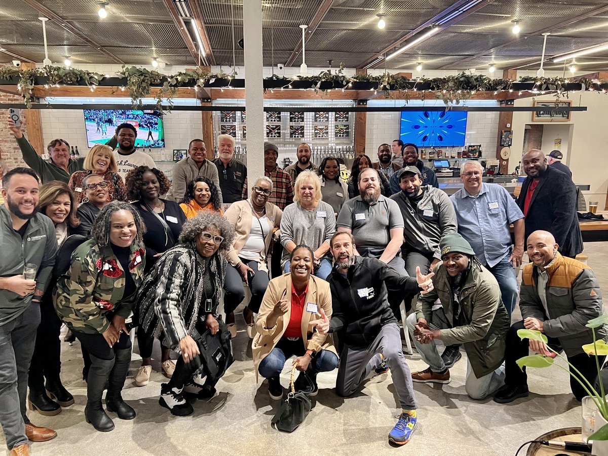 TheDebcc's tweet photo. Our monthly Delaware Business First networking event was a blast! 
The art of networking is coming to a networking event and meeting a new business owner and making a new business buddy..
#monthlynetworking #debcc #kingcreative #stitchhouse #wilmington  #delaware #networking https://t.co/fwEsZOSHAj