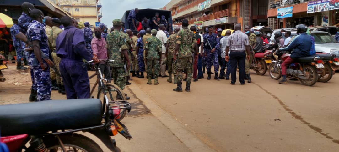 governormpigi's tweet photo. Arrests and abductions that are constantly done by security forces both in casual clothes and army uniform around the country is getting worse, Releasing me on pressure as LCV Chairperson leaving amammoth of young people rotting in Jail 
#BringBackOurPeopl
#FreePoliticalPrisoners https://t.co/aYJMUZJYiz