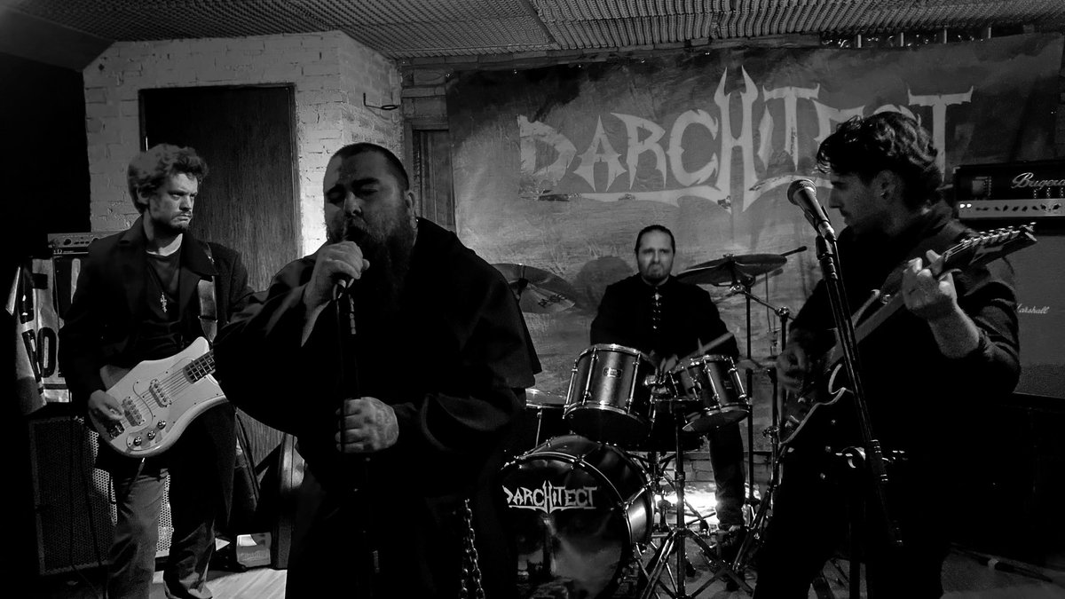 DarchitectBand's tweet photo. Still vibing from last Friday

Ainda sobre o show na sexta passada

📸 @nlvnddth

#metal #gig #metalshow #heavymetal #doommetal #deathmetal #progrock #progressivemusic #progressivemetal #doom #metalhead https://t.co/9mok3BkOVU