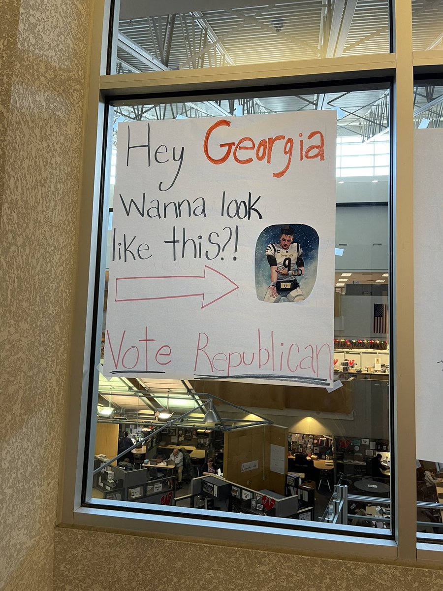 georgiarepparty's tweet photo. ‼️NEW POSTER UP‼️

#joeburr #joeburrow #ice #VoteRepublican #TurnGeorgiaRed https://t.co/iYZjSTId47