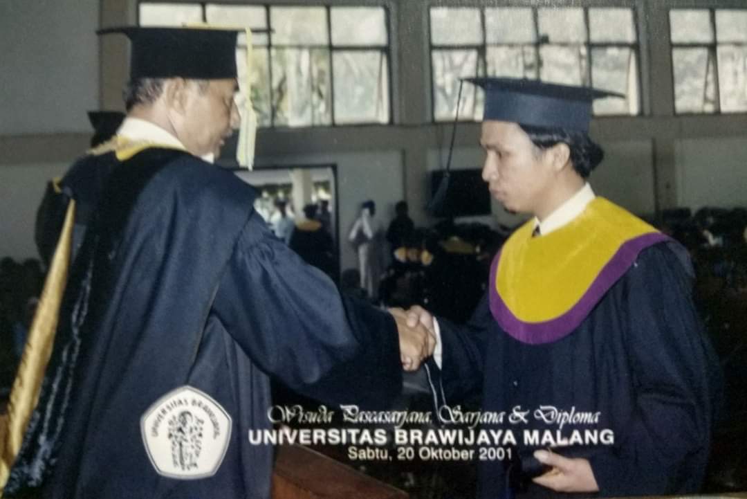 Hari ini... 21 tahun yg lalu